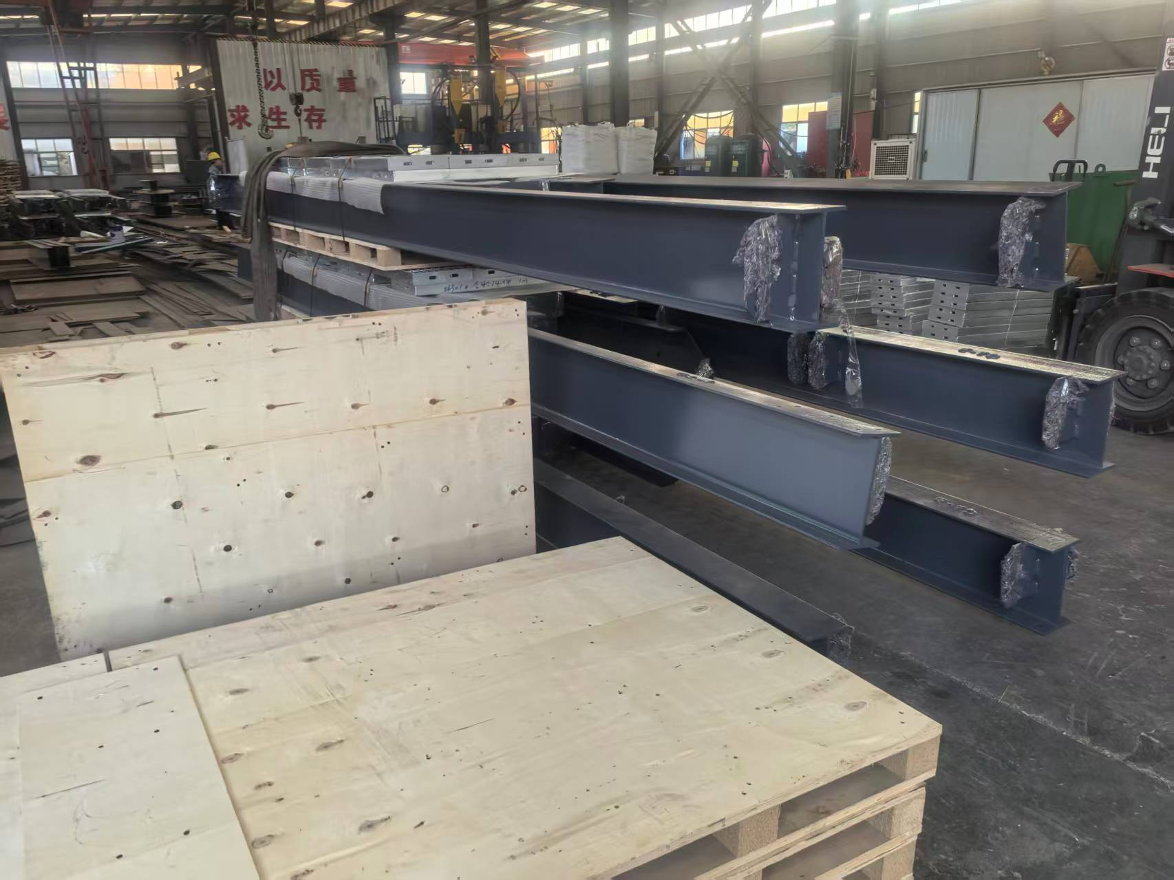 لیویوان اسٹیل ڈھانچہ جلد ہی جہاز کے لئے اسٹیل ڈھانچے کے گودام کی برآمد کو مکمل کرتا ہے