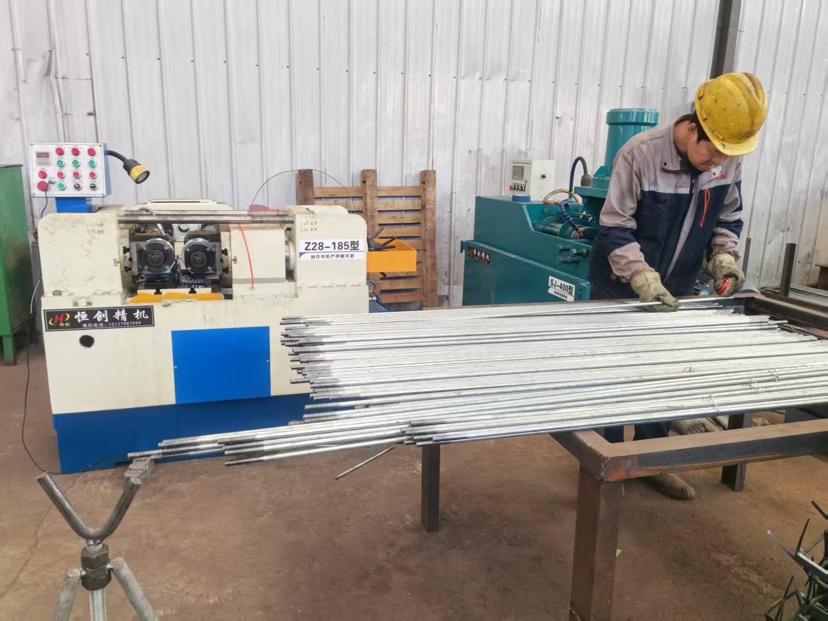 لیویوان نے اسٹیل ڈھانچے کے ٹائی راڈ کے عمل کی صحت سے متعلق بہتری میں کامیابی حاصل کی