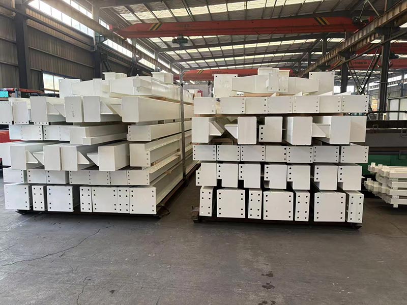 یوراگوئے اپنی مرضی کے مطابق اسٹیل ڈھانچے کے اسپتال پروجیکٹ جہاز کے بنیادی اجزاء کا پہلا بیچ